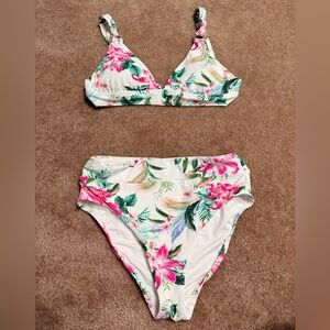 La Blanca Floral Bikini Set EUC